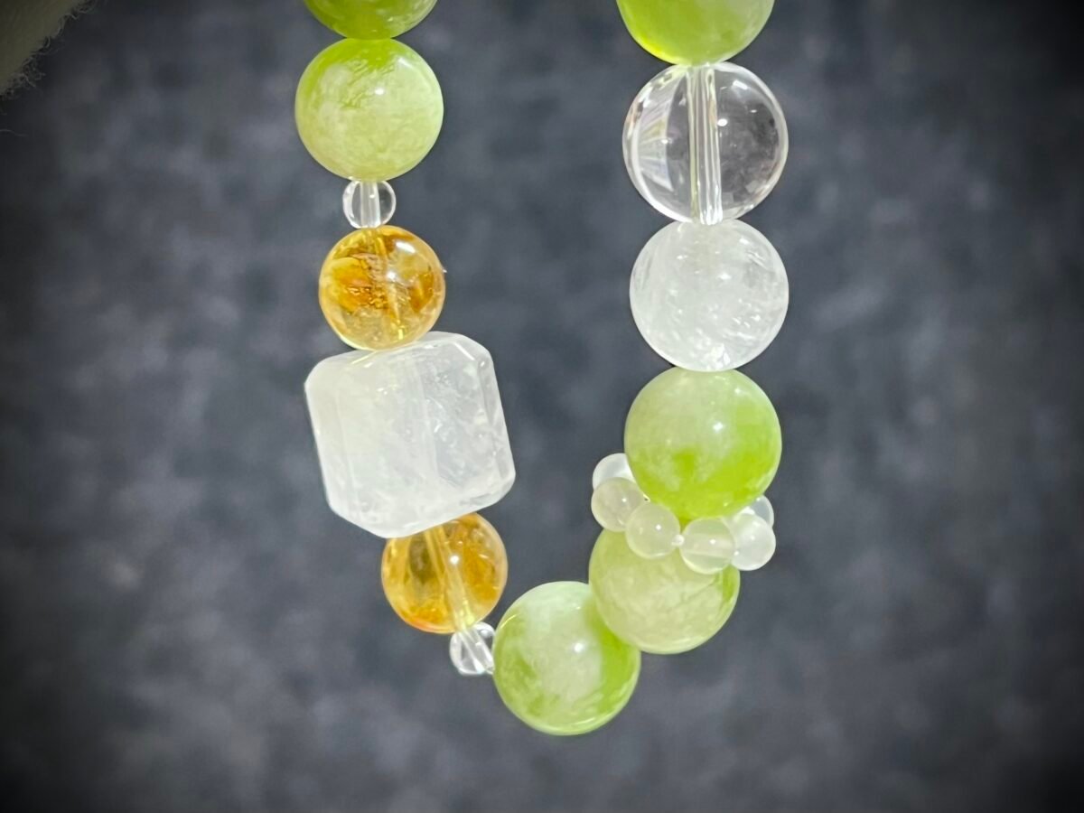 Chinese Specialty green crystals-xiuyu