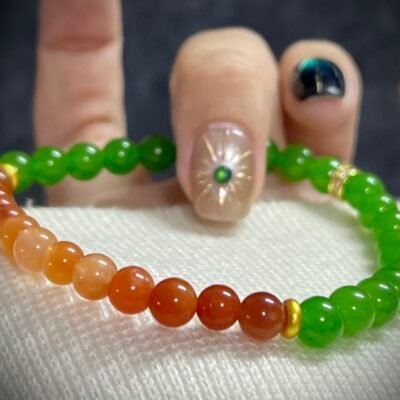 Red and Green Agate Christmas Gift