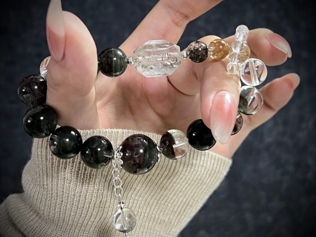 Tiger Chinese Zodiac Green Phantom Quartz