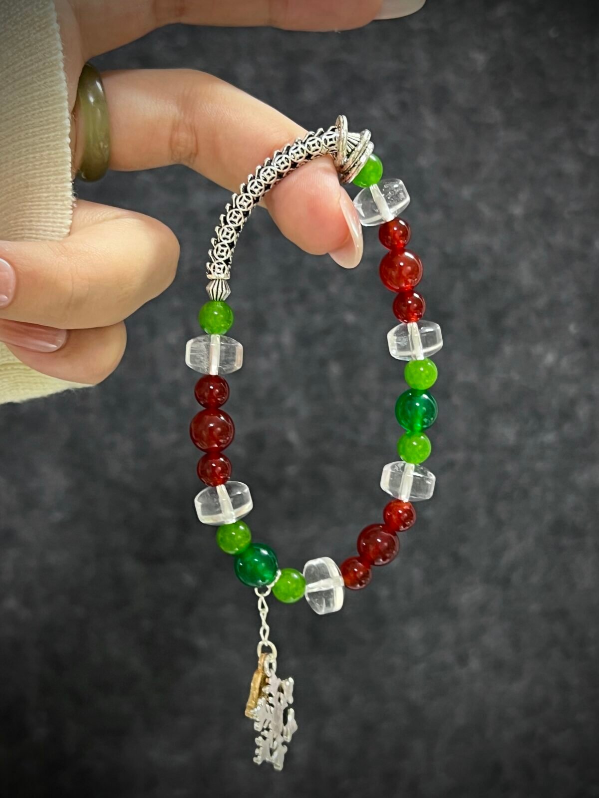 red and Green Agate for Christmas