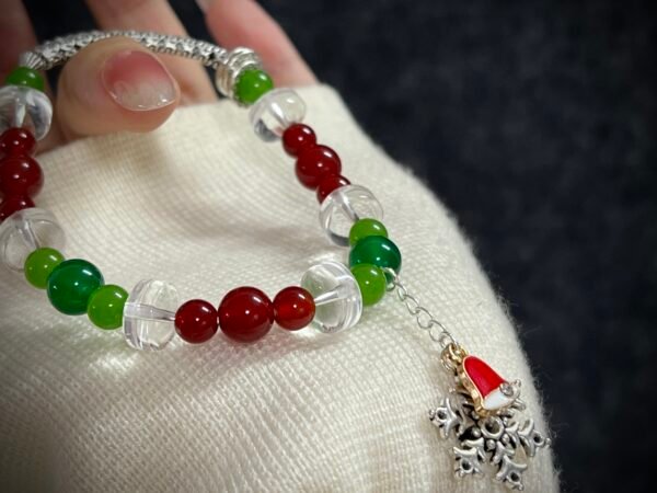 red and Green Agate for Christmas