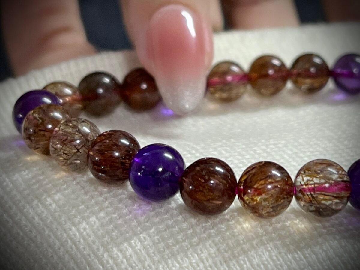 Super Seven Black Gold Crystal – Fits All Zodiac Signs