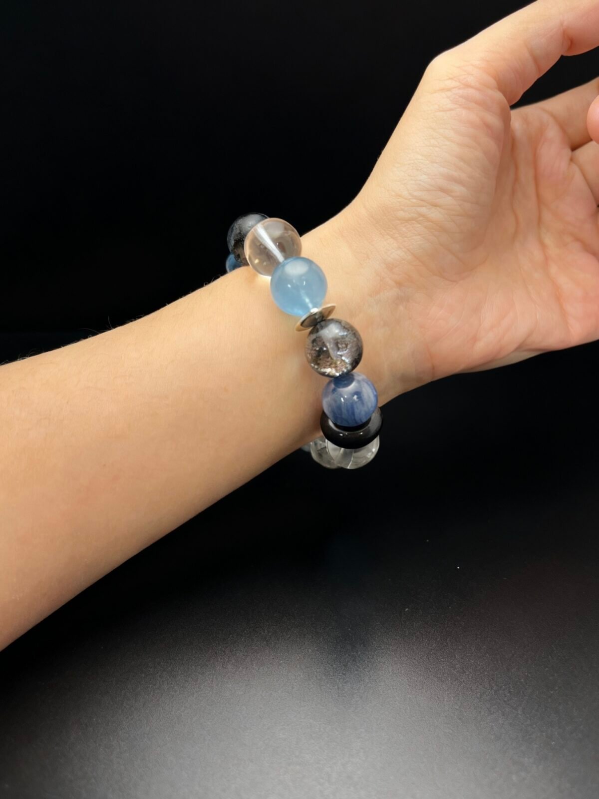 Labradorite meaning Intuition and Spirituality